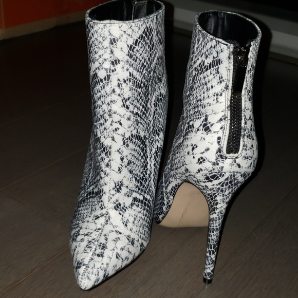 Snake Skin Booties - Picture 2 of 3
